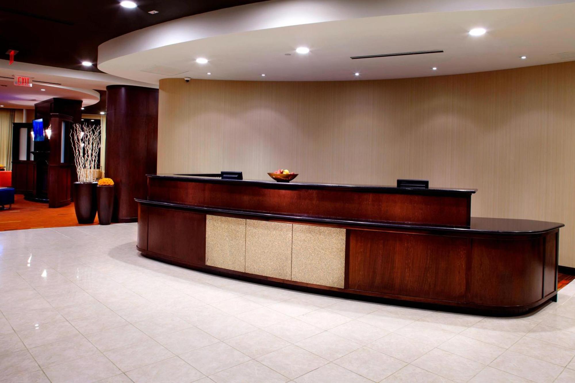 Courtyard By Marriott Pittsburgh West Homestead Waterfront Dış mekan fotoğraf