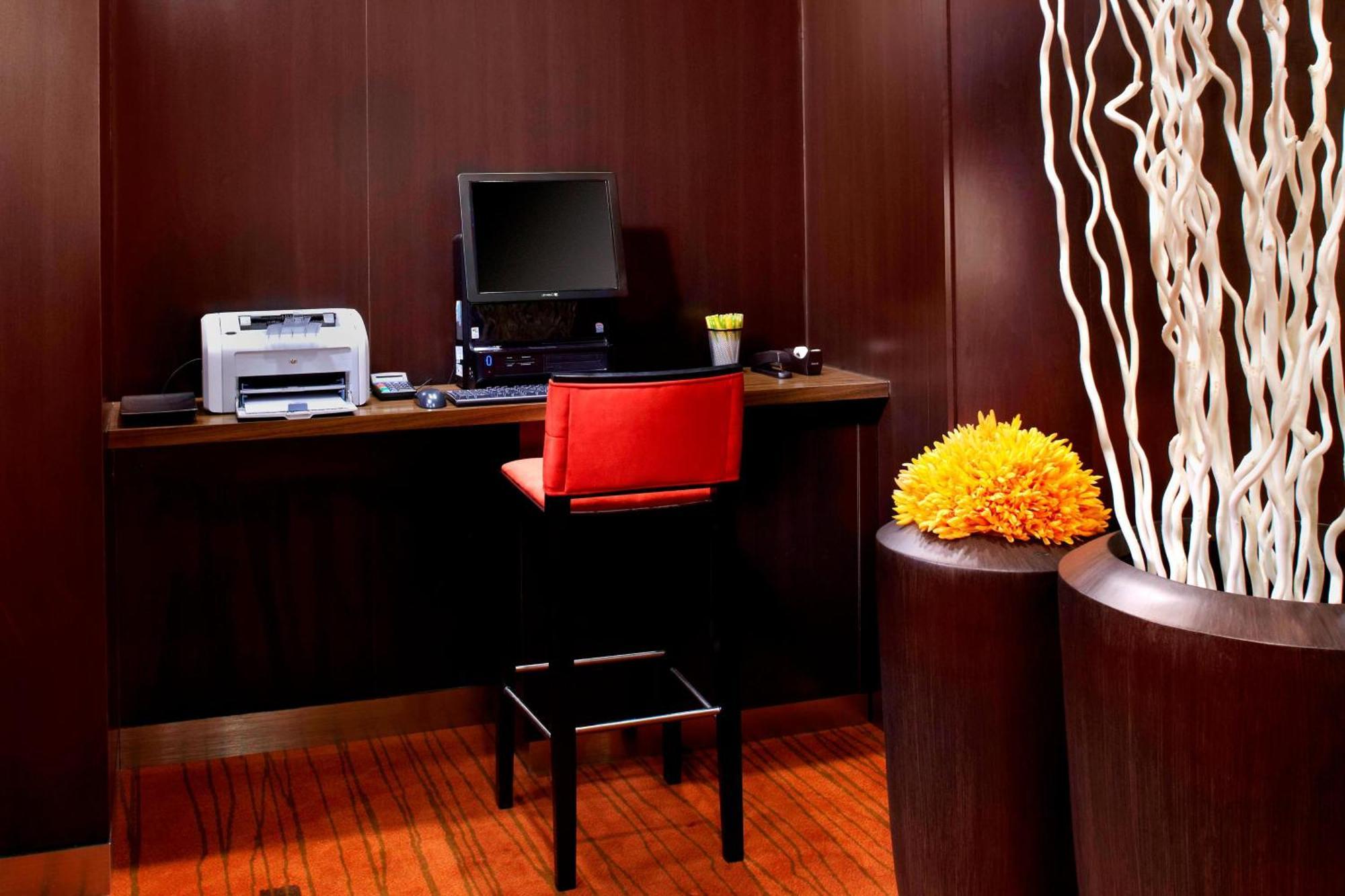 Courtyard By Marriott Pittsburgh West Homestead Waterfront Dış mekan fotoğraf